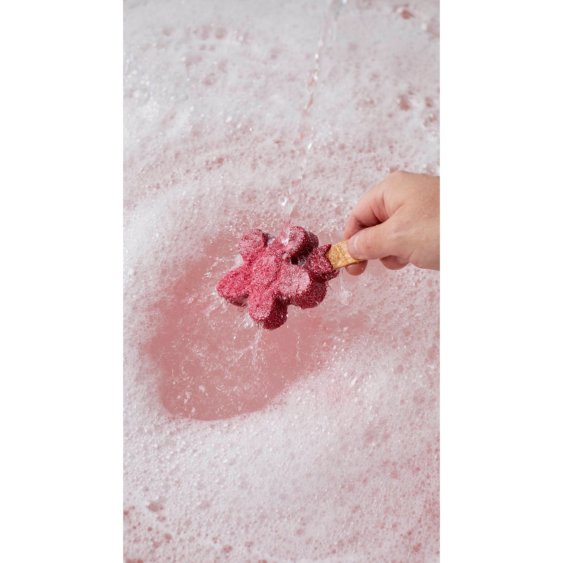 Loves Me, Loves Me Not - Image 3